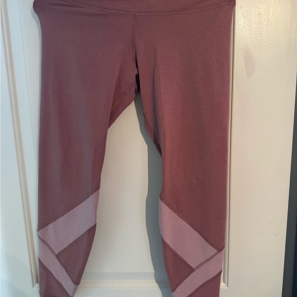 Old Navy 7/8 length Pink Leggings - size M